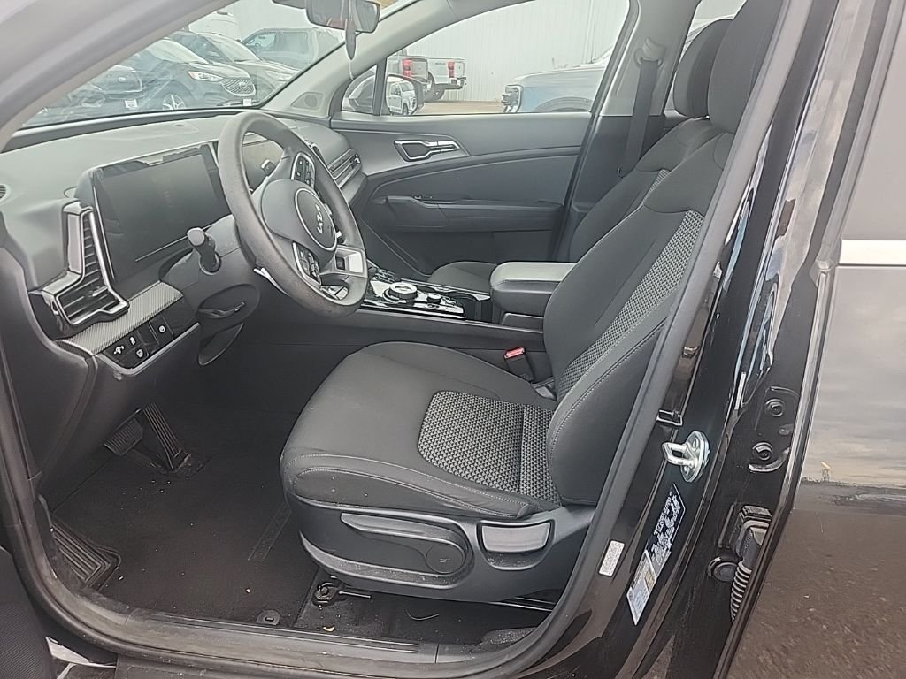 Used 2023 Black Kia LX image 19