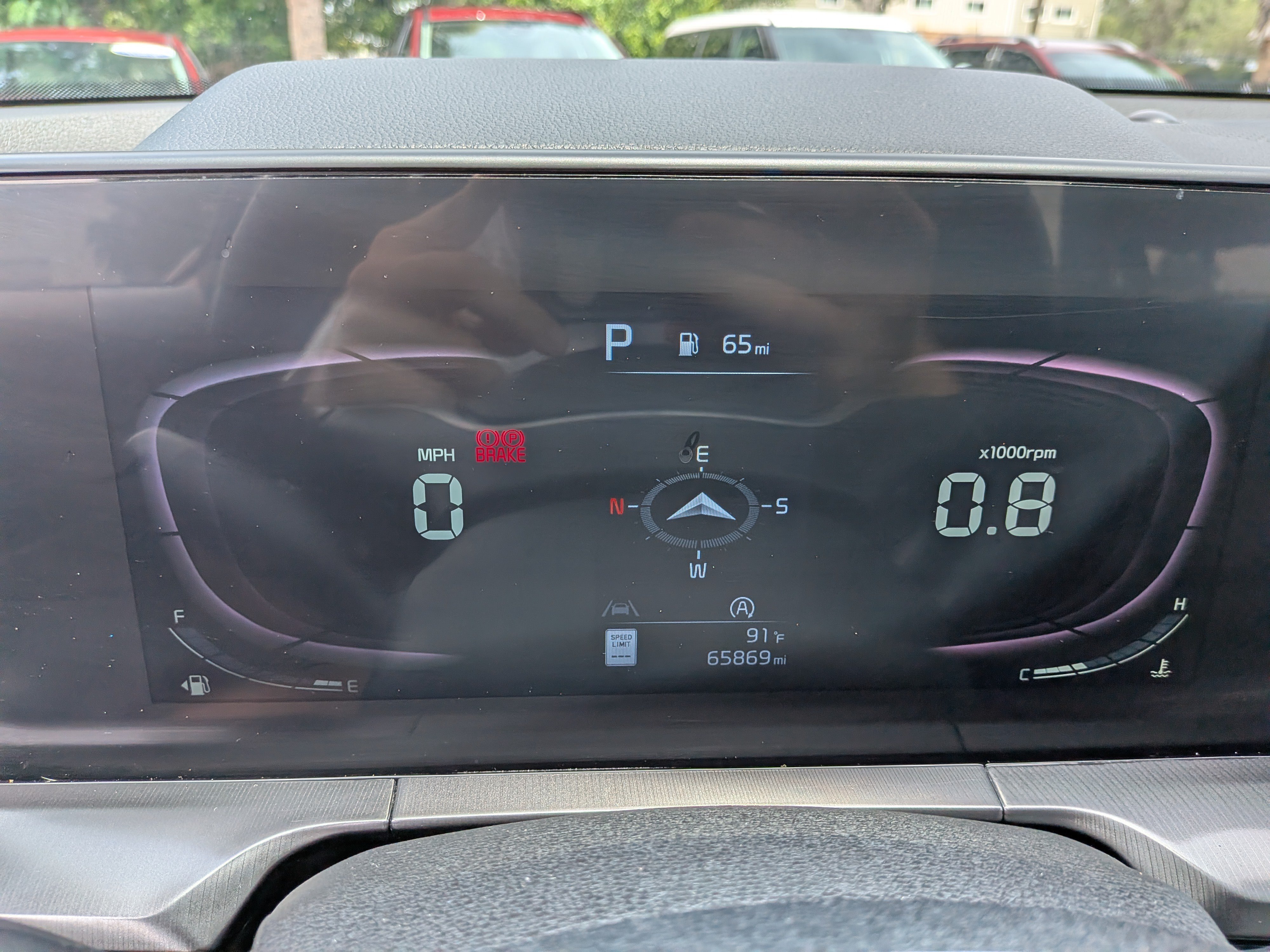 Used 2023 Glacial White Pearl Kia S image 28