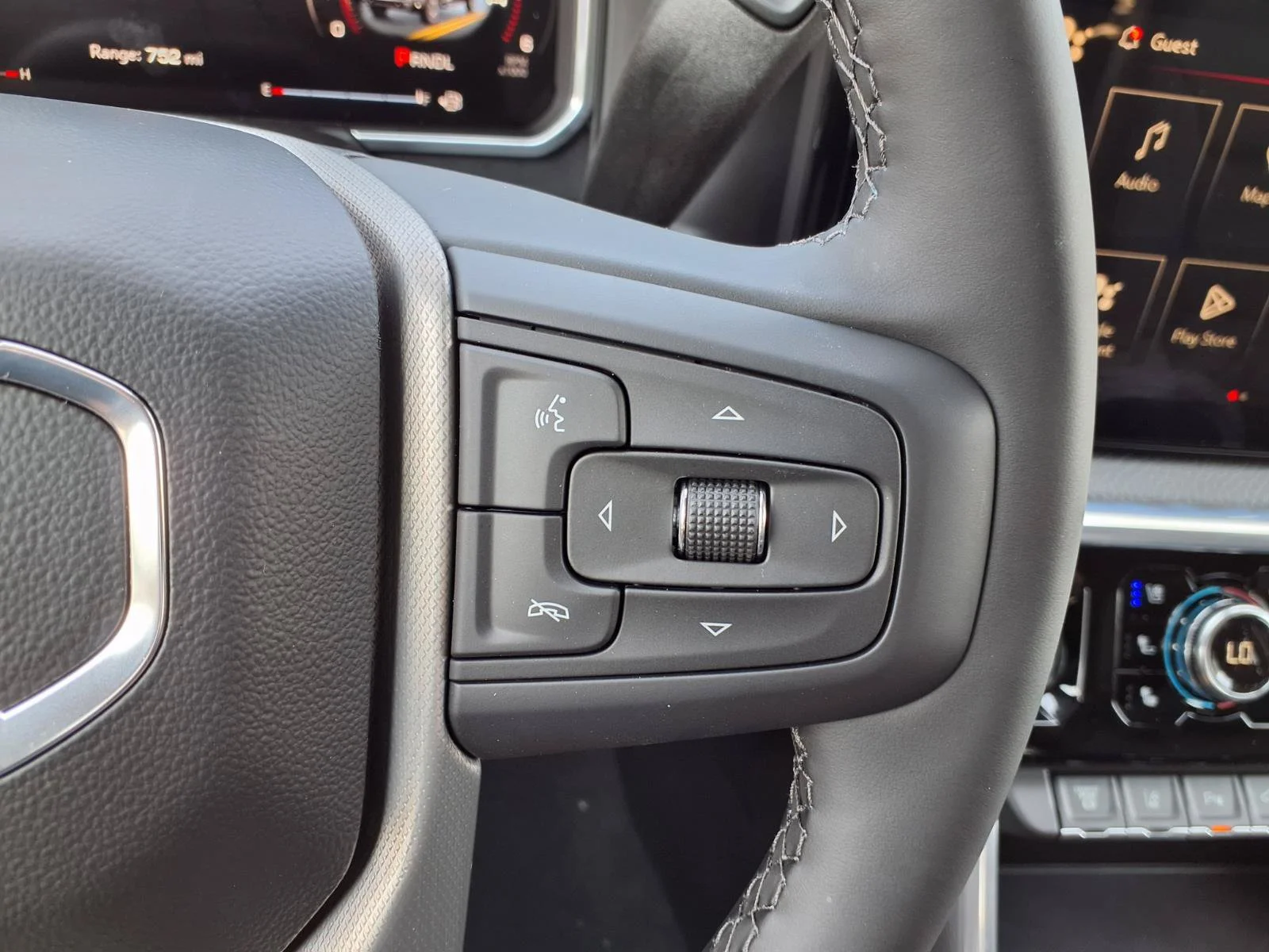 2026 GMC Sierra 2500HD Denali - Photo 9