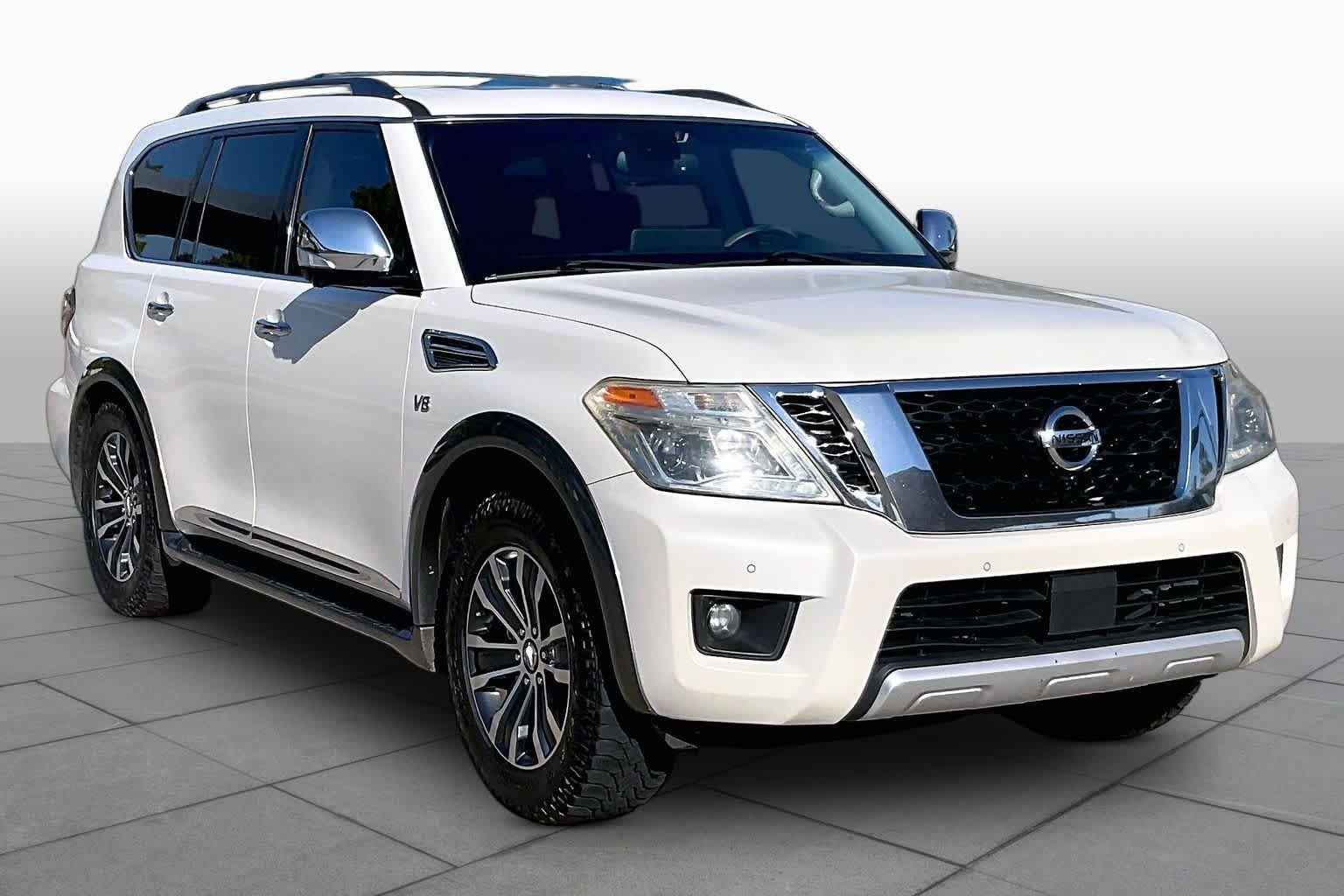 Used 2017 Pearl White Nissan Platinum image 2