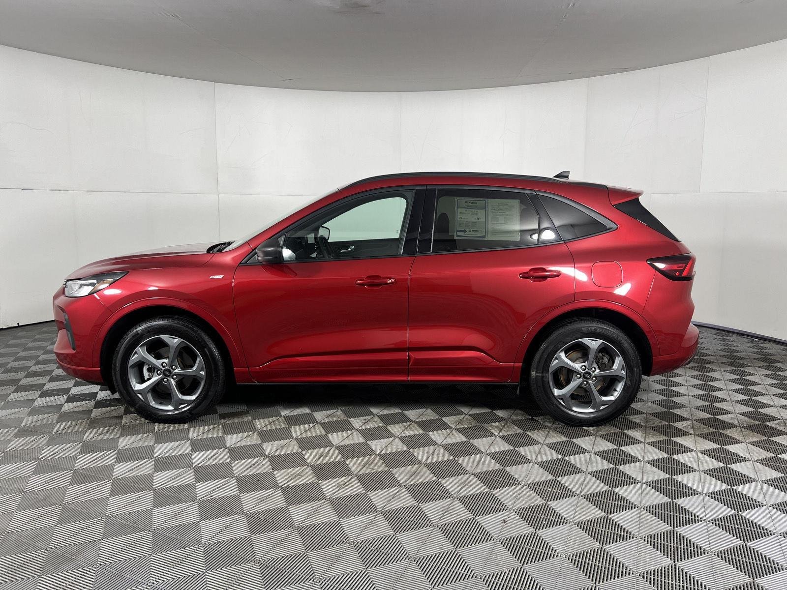 Used 2024 Rapid Red Metallic Tinted Clearcoat Ford ST-Line image 14