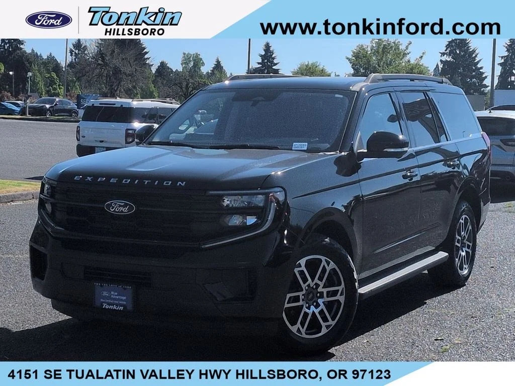 2025 Ford Expedition Active 4x4's photo