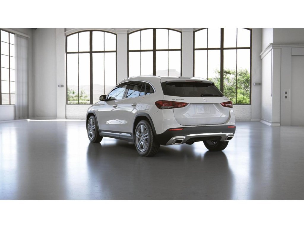 Certified Used 2023 Polar White Mercedes-Benz GLA 250 4MATIC® image 29