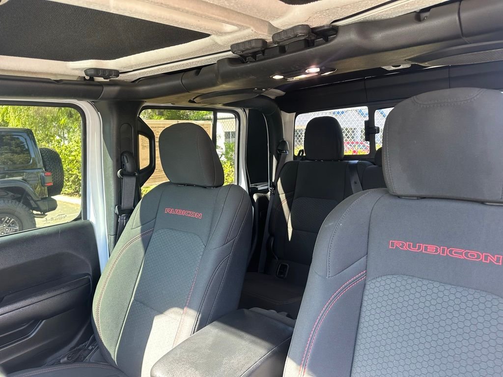 Certified Used 2022 White Jeep Rubicon image 14