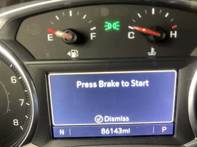 Used 2019 White Chevrolet Premier image 31