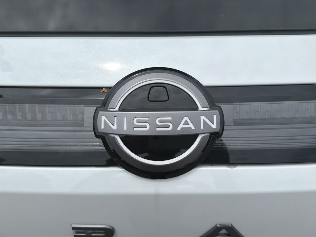 New 2026 White Nissan Platinum image 50