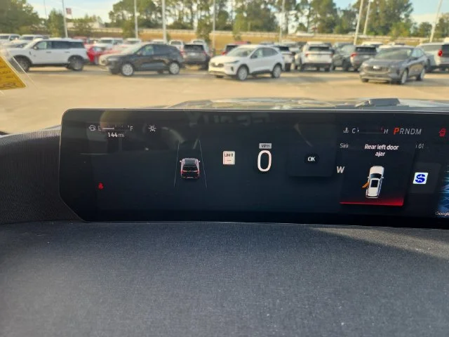 Used 2025 Gray Ford Active image 17