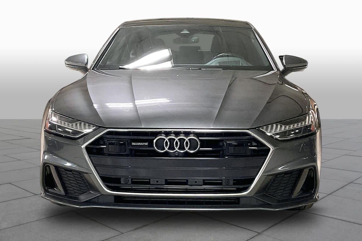 Used 2022 Daytona Gray Pearl Effect Audi Prestige image 3