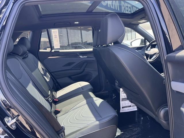 New 2026 Black Volkswagen 2.0T SE R-Line Black image 32