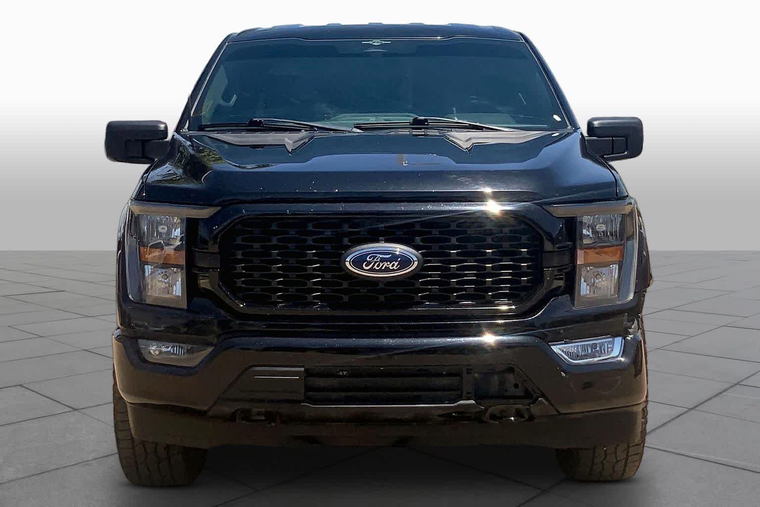Used 2023 Agate Black Metallic Ford XL image 4