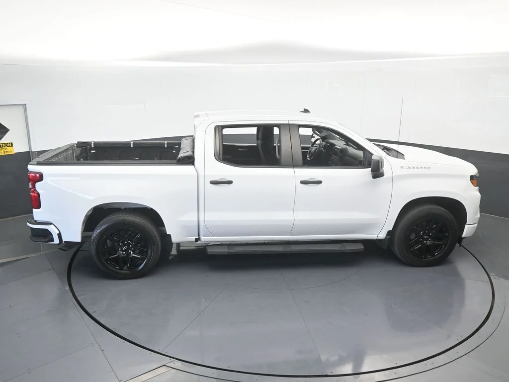 Used 2024 Summit White Chevrolet Custom image 56