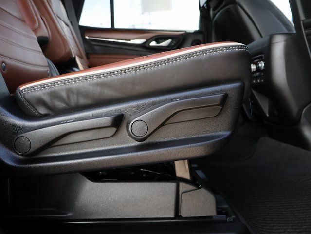 2024 GMC Yukon Denali Ultimate - Photo 14