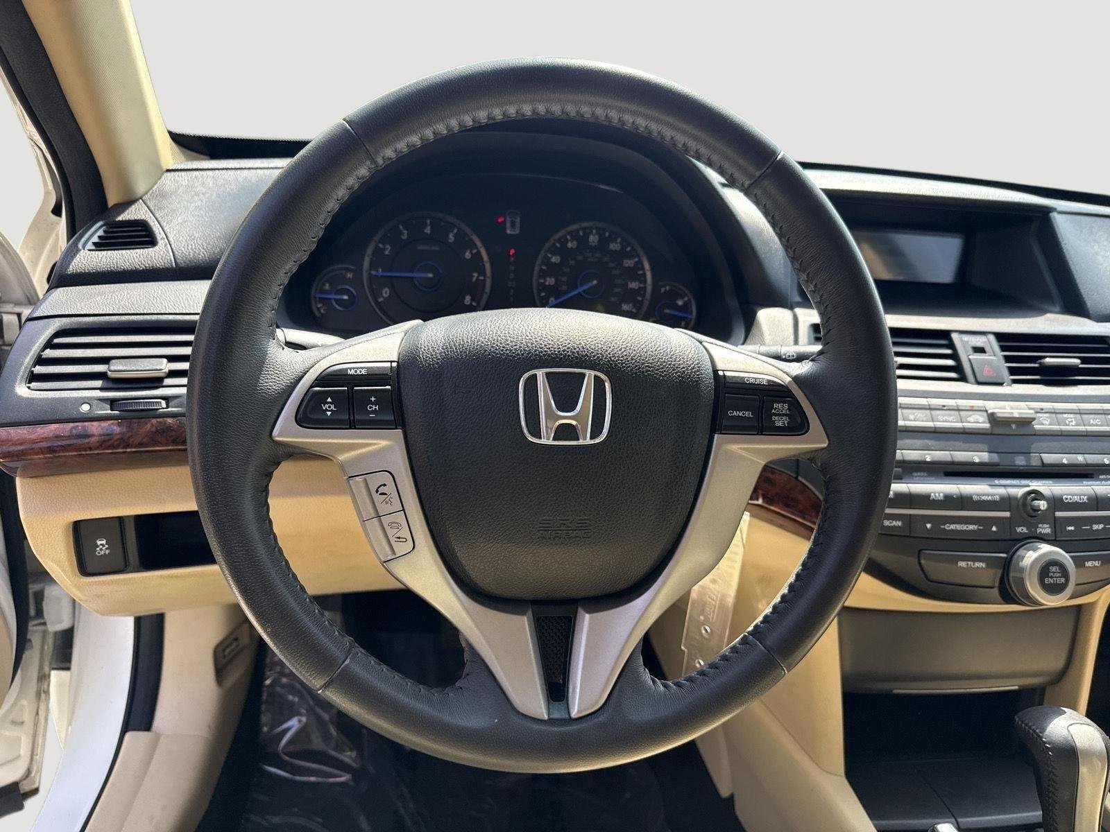 Used 2012 White Diamond Pearl Honda EX-L image 18