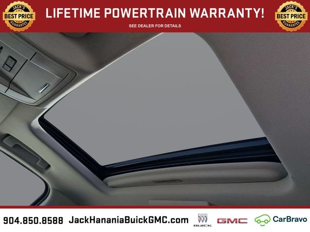Used 2016 White GMC SLT image 22