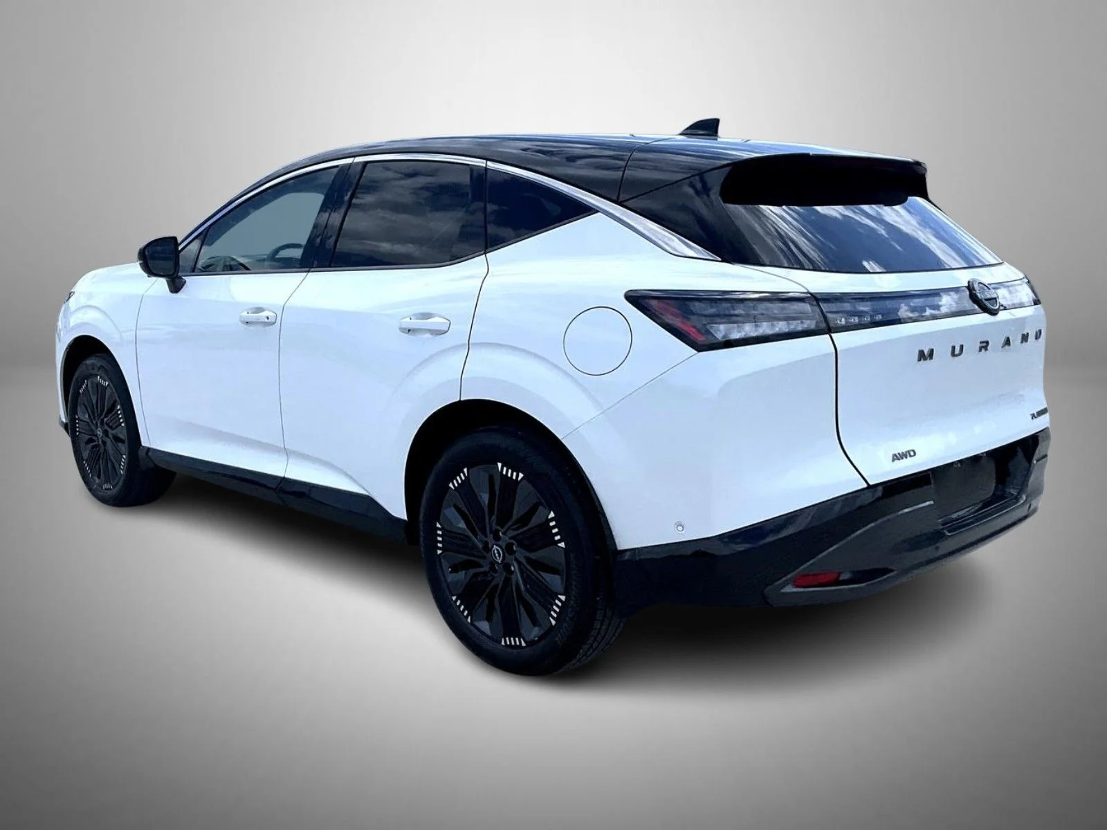 Certified Used 2025 White Nissan Platinum image 7