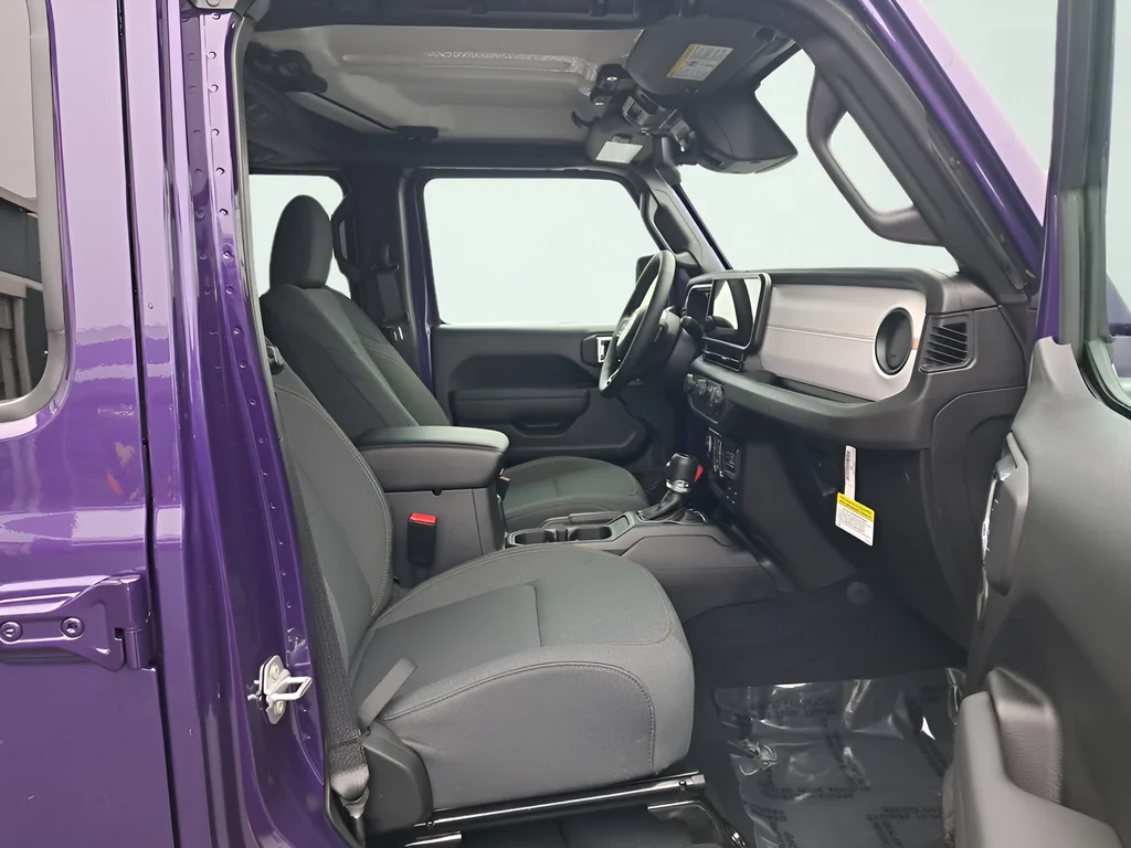 New 2026 Reign Exterior Paint Jeep Sport S image 16