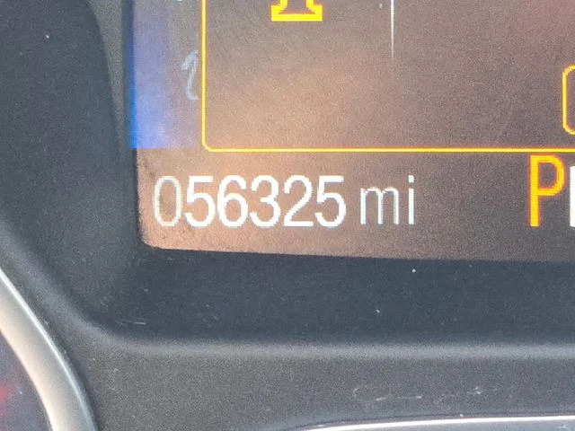 Used 2018 Gold Ford SE image 33