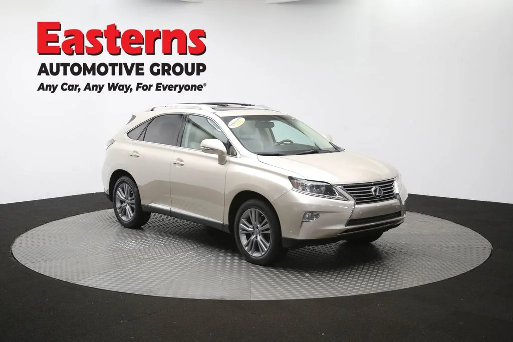 Used 2015 Beige Lexus 350 image 53