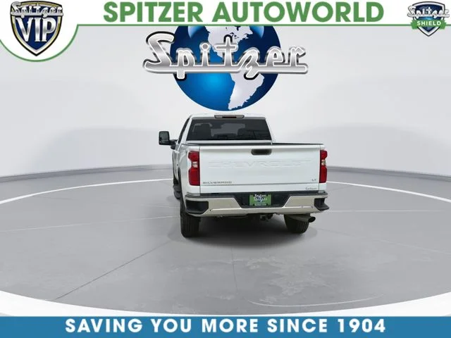 Used 2025 White Chevrolet LT image 8