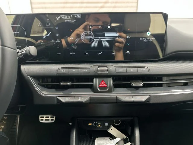 New 2026 Currant Red Kia GT-Line Turbo image 18