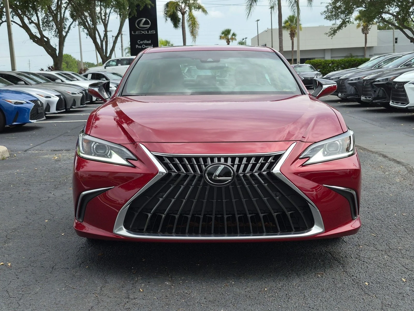 Certified Used 2025 Matador Red Mica Lexus ES 350 image 2