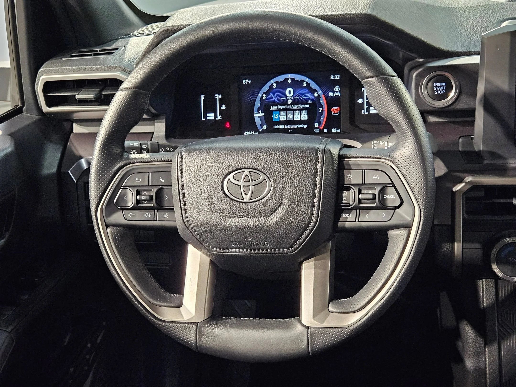 Used 2025 Cutting Edge Toyota SR5 image 26