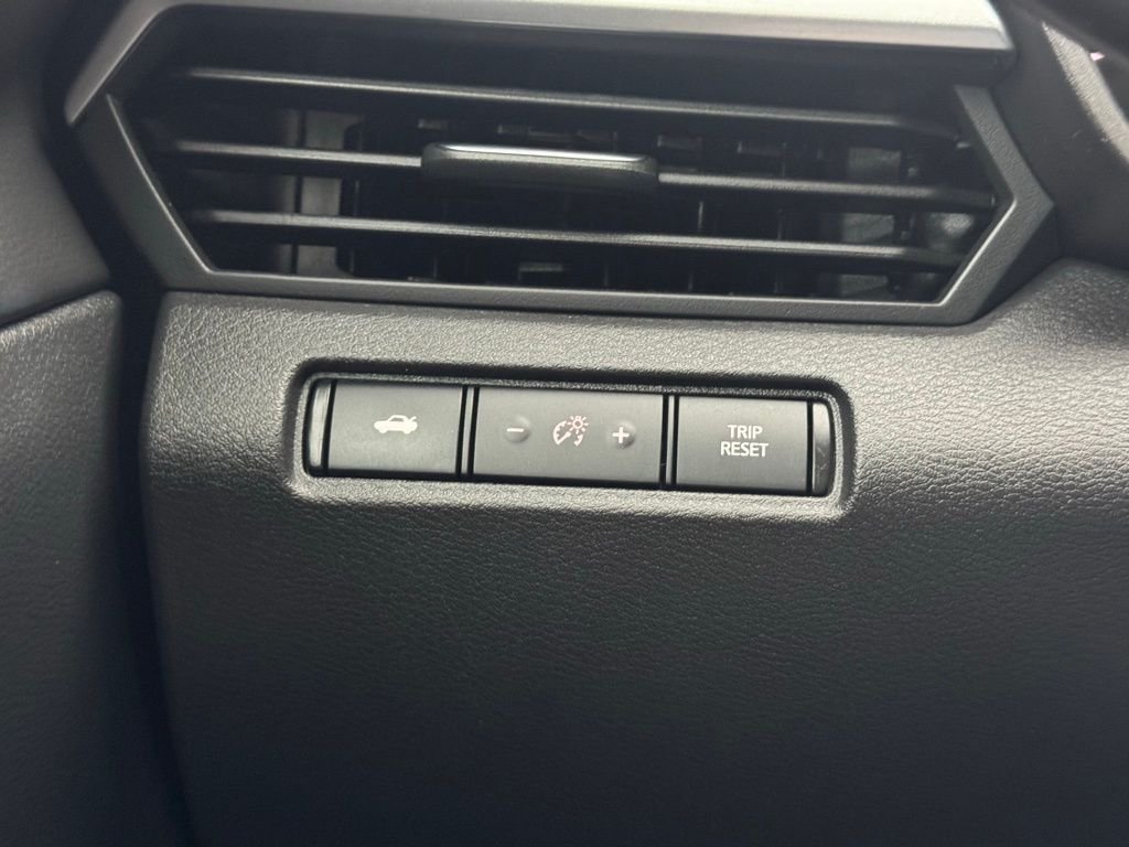 Used 2025 Gun Metallic Nissan 2.5 SV image 18