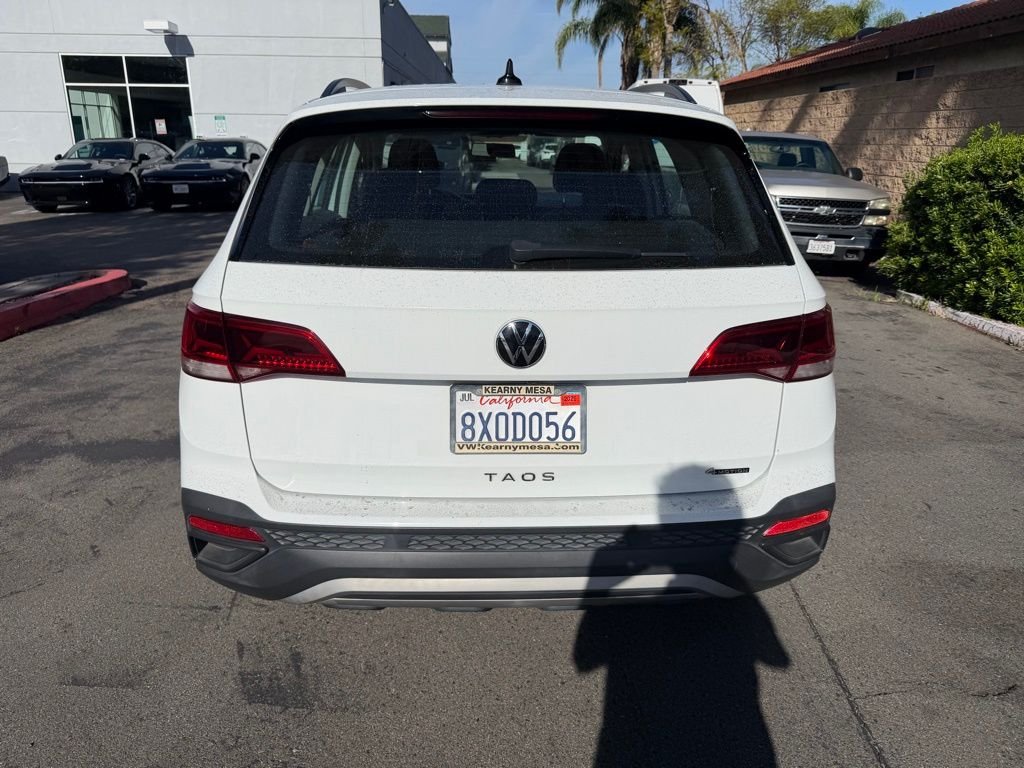 Used 2022 White Volkswagen 1.5T S image 5