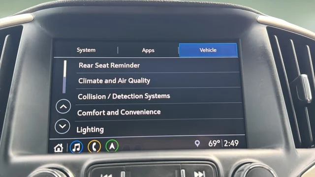 Used 2020 Summit White GMC Denali image 42