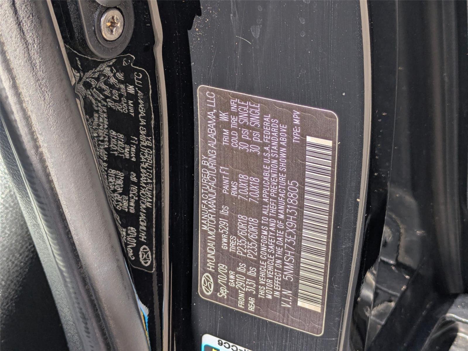 Used 2009 Ebony Black Hyundai Limited image 36
