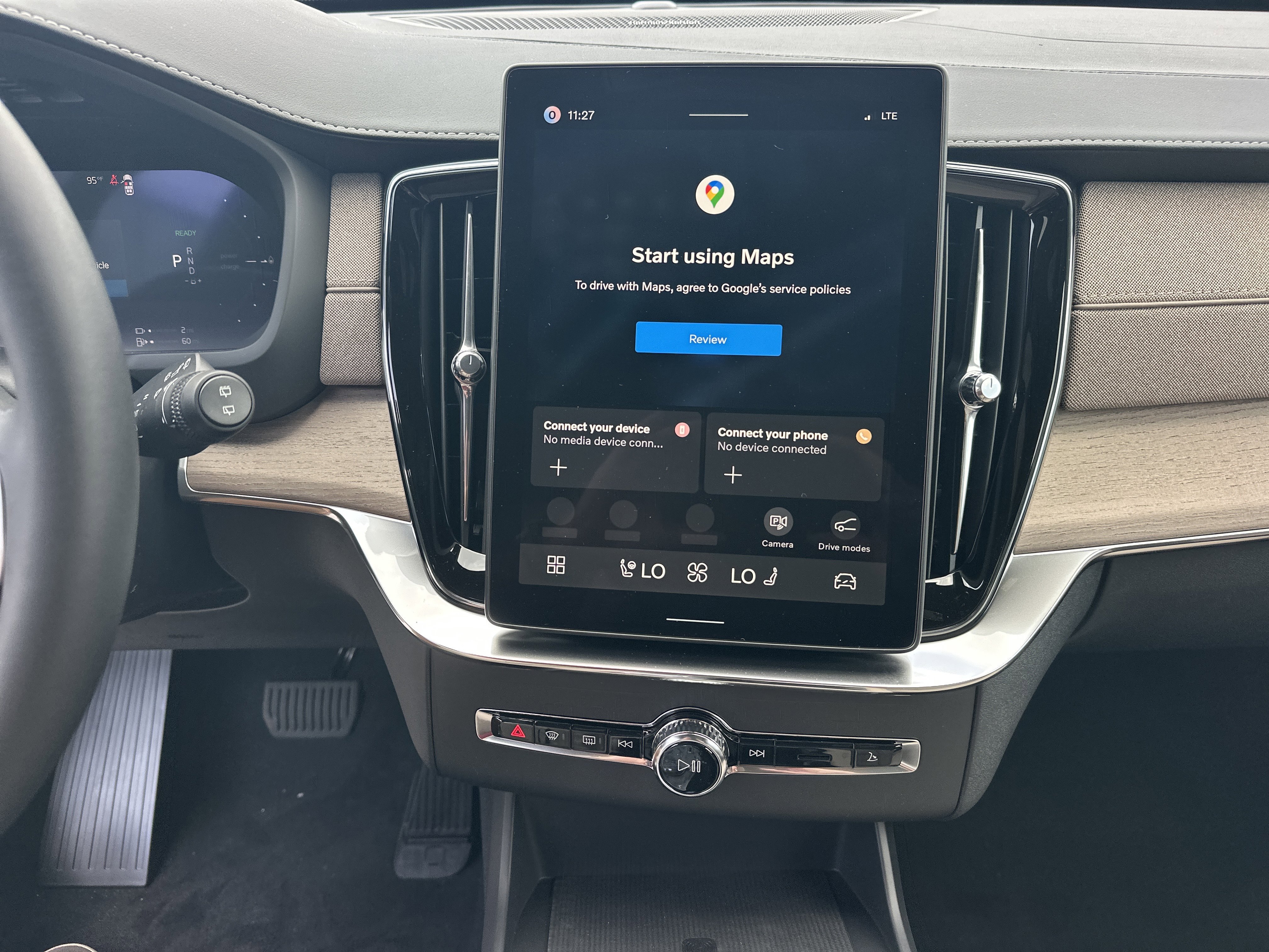 New 2026 Crystal White Volvo Ultra image 20