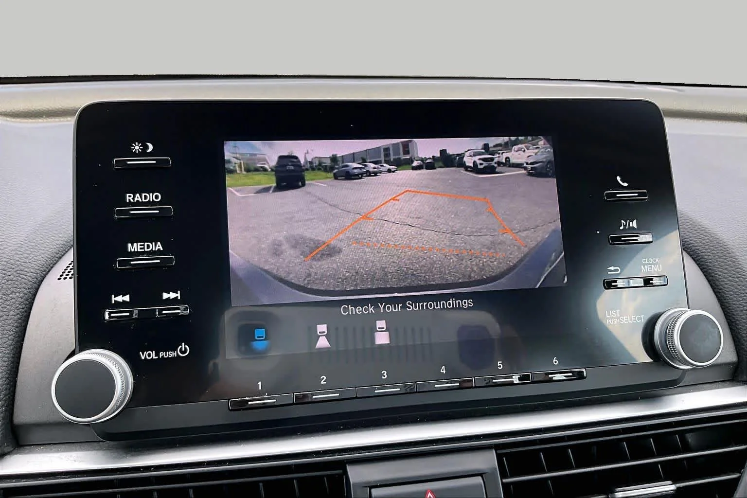 Used 2019 Modern Steel Metallic Honda LX 1.5T image 26