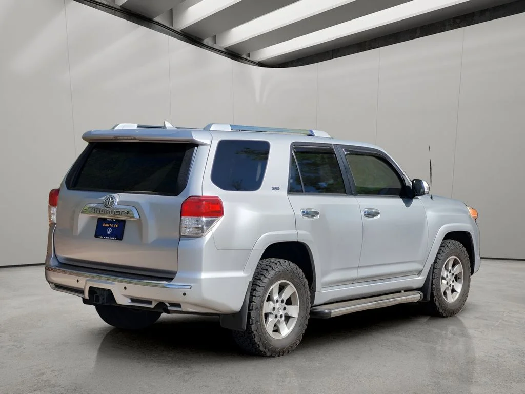 Used 2013 Classic Silver Metallic Toyota SR5 image 3