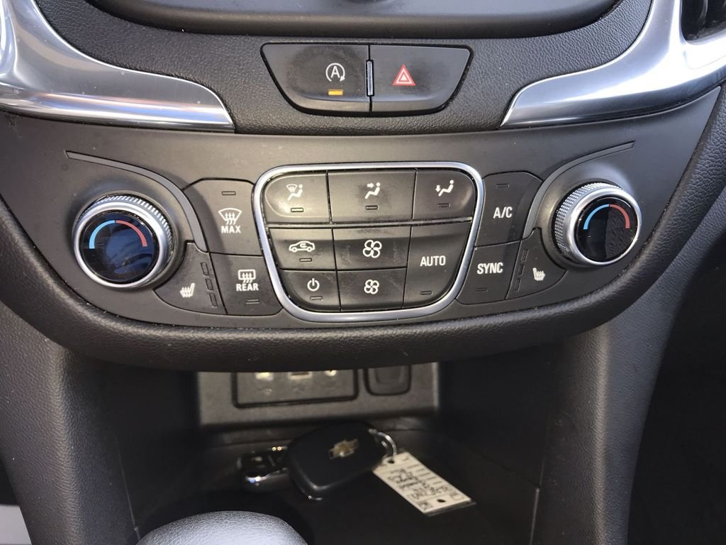 Used 2024 Blue Chevrolet LT image 18