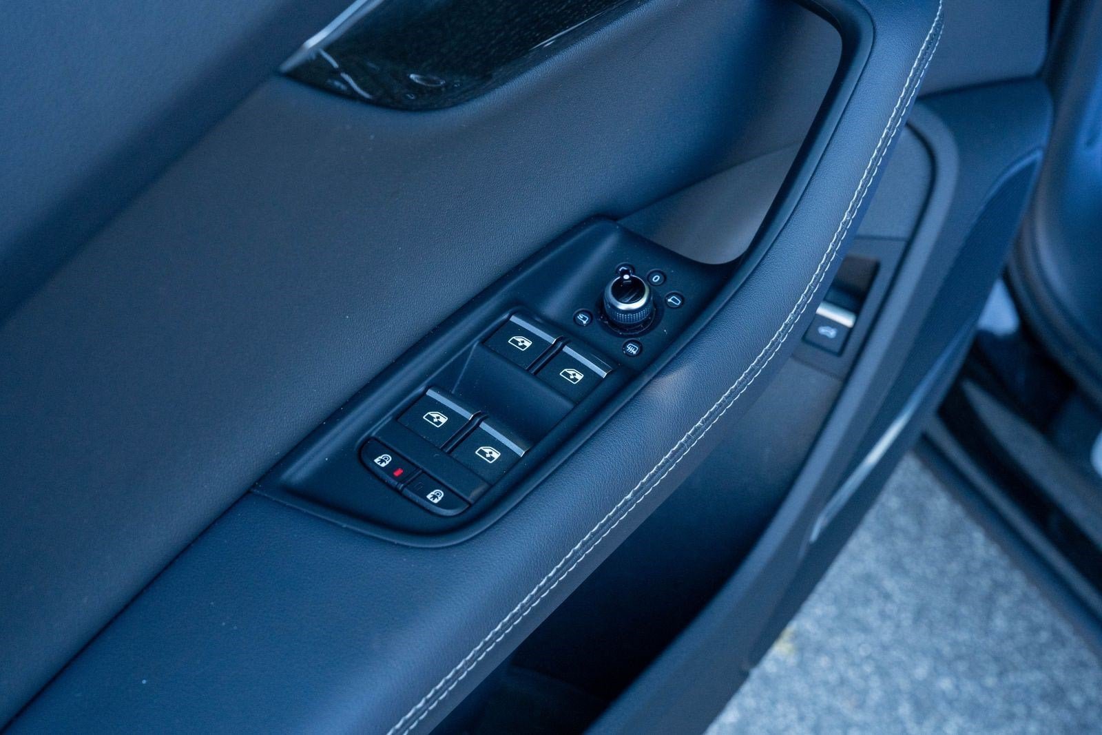 Used 2025 Mythos Black Metallic Audi Premium Plus image 17