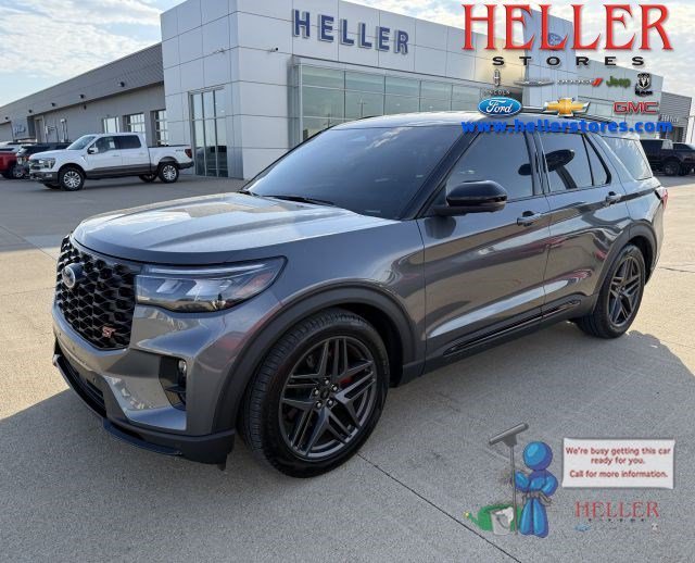 Used 2025 Carbonized Gray Metallic Ford ST image 1