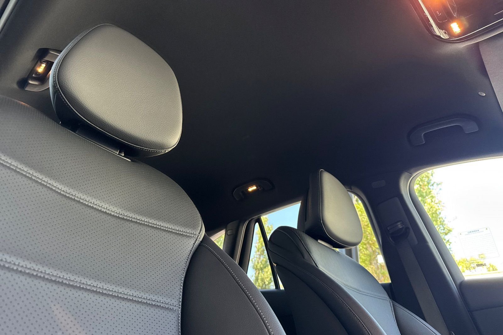Certified Used 2026 White Mercedes-Benz GLC 300 image 9