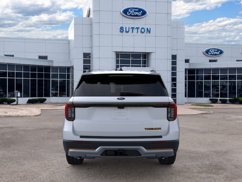 New 2026 Space White Metallic Ford Tremor® image 31