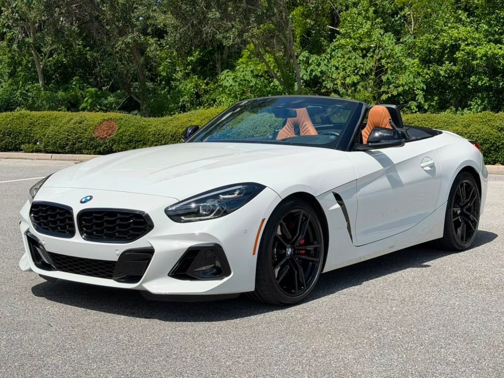 2024 BMW Z4 M40i's photo