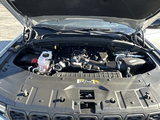 Certified Used 2023 Silver Jeep Altitude X image 27