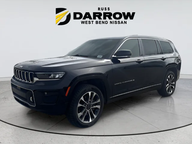 Used 2023 Black Jeep Overland image 1
