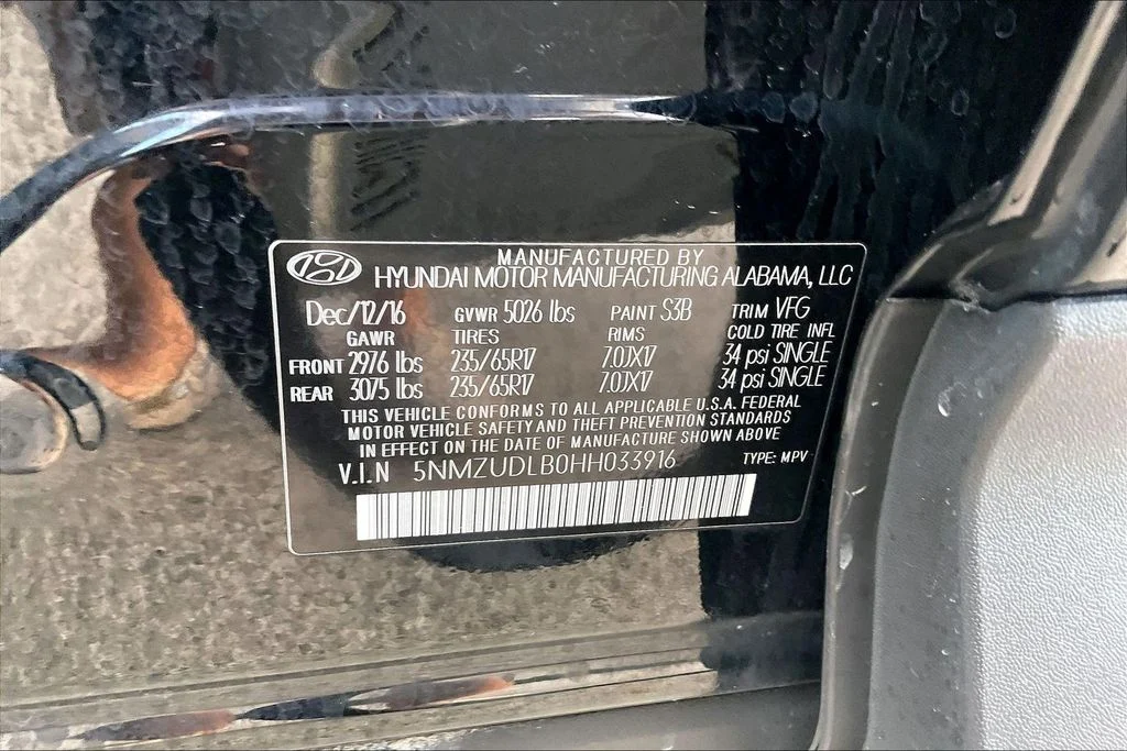 Used 2017 Black Hyundai 2.4 Base image 33