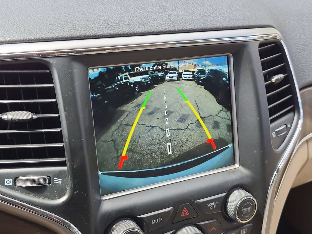 Used 2018 White Jeep Limited image 20