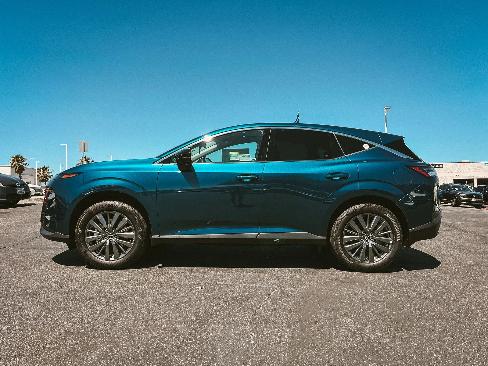 New 2026 Blue Nissan SL image 4