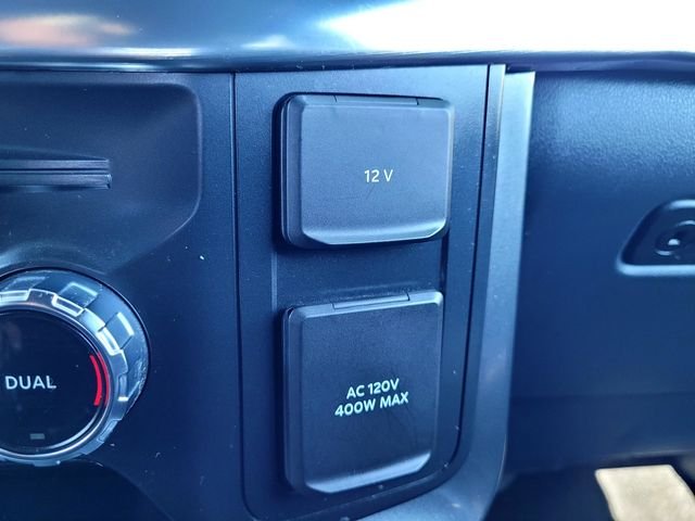 Used 2022 Silver Ford Lariat image 19