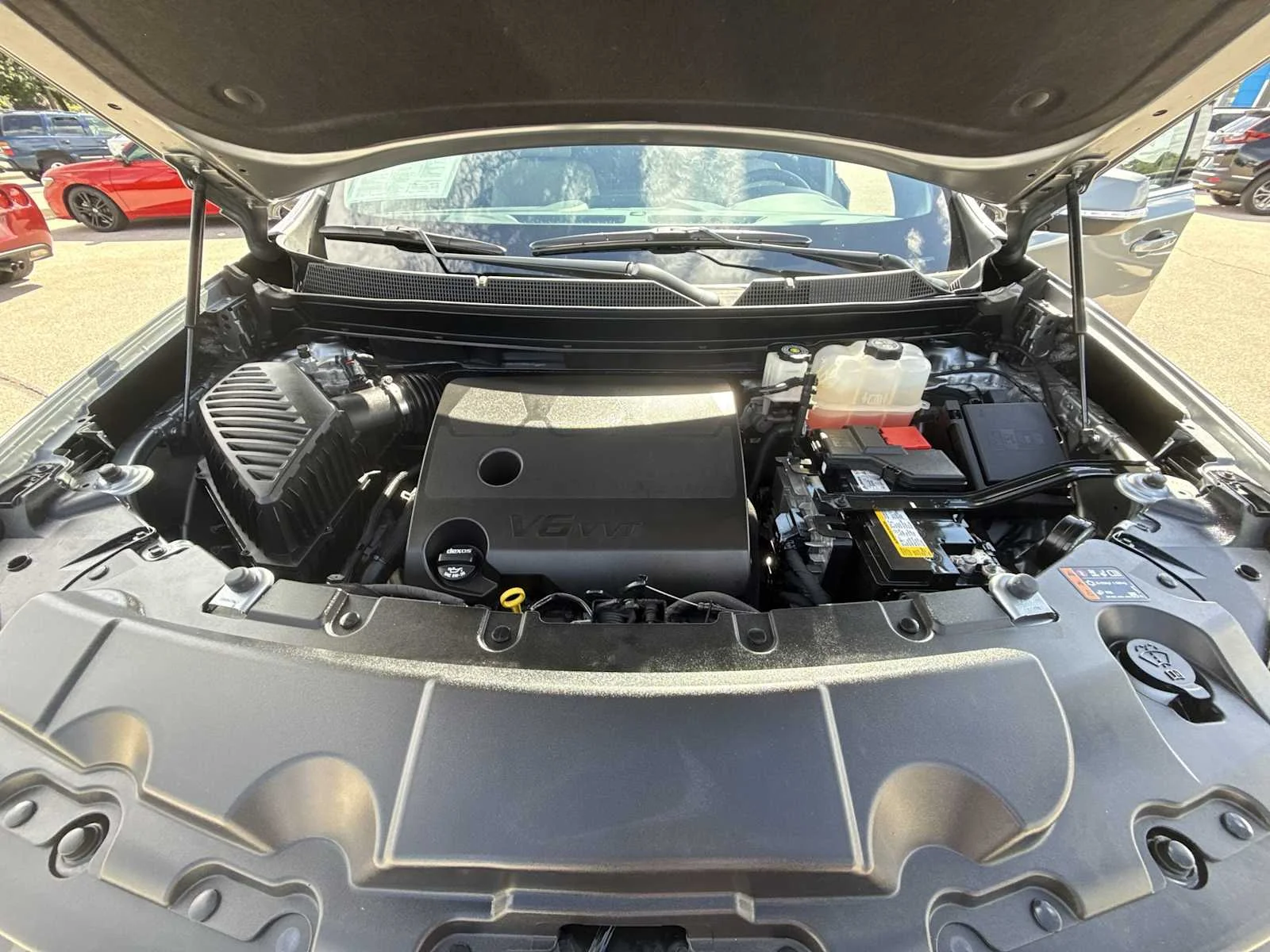 2023 Chevrolet Traverse LS - Photo 29