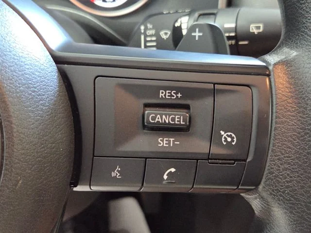 Used 2023 Blue Nissan S image 24