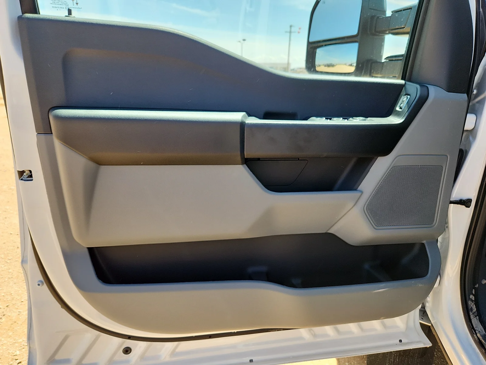 New 2026 Oxford White Ford F-450® XL image 14