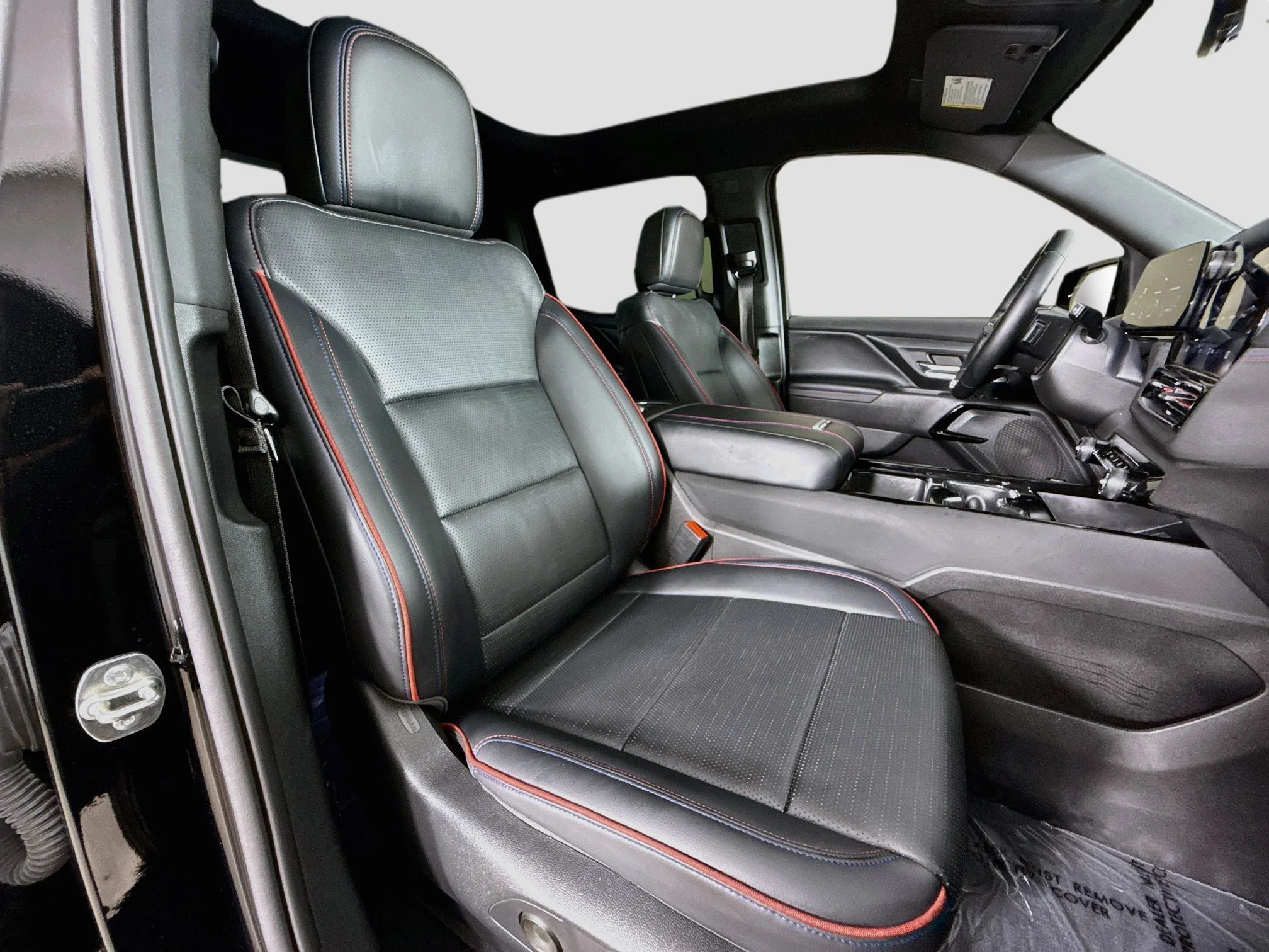 Used 2024 Black Chevrolet RST image 31