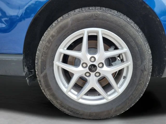 Used 2024 Blue Ford SEL image 13